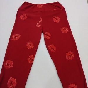 LulaRoe Kisses pants 4 Valentines!💓
